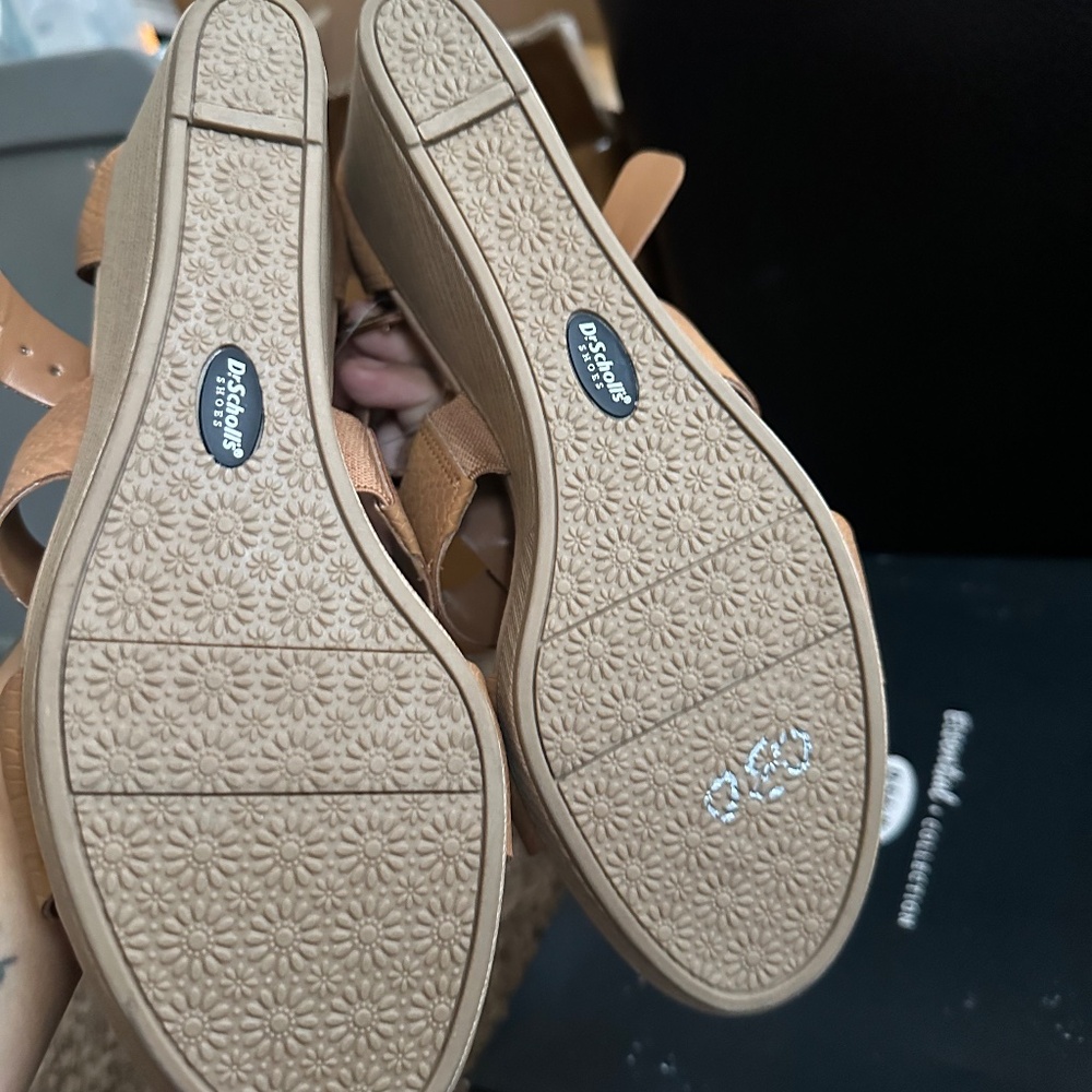 Dr Scholl’s Wedges - Picture 3 of 3